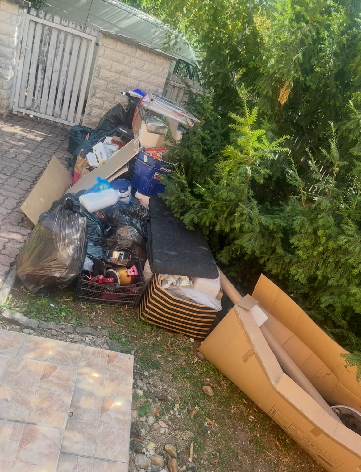 Lakás kiürítése és lomtalanítás – Budapest, XI. kerület