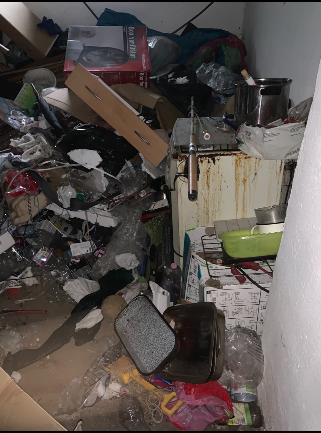 Udvari és melléképület lomtalanítás – Budapest környéke